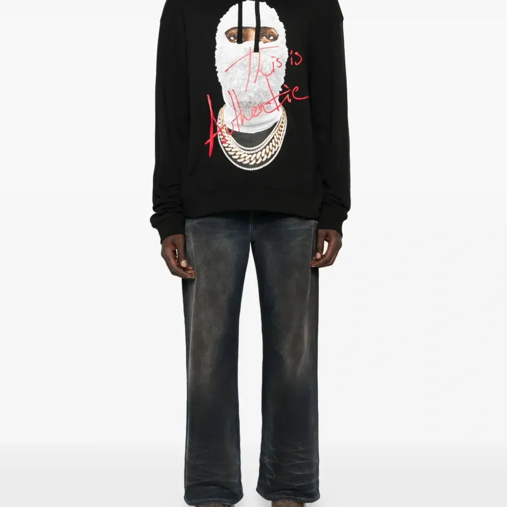 Худи с графичным принтом Худи с графичным принтом