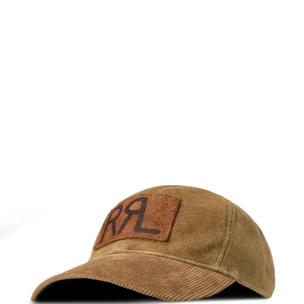 Замшевая бейсболка