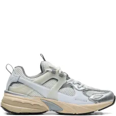 Кроссовки с эффектом металлик Кроссовки с эффектом металлик