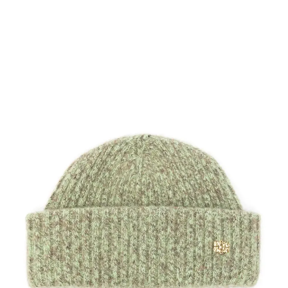 Шапка бини в рубчик