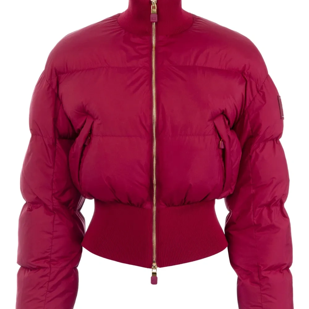 Стеганый пуховик в рубчик