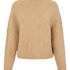 Свитер с высоким воротником и узором