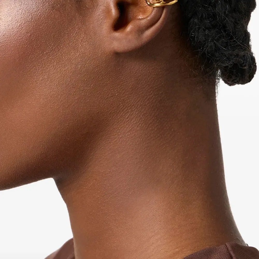 серьги-каффы с логотипом