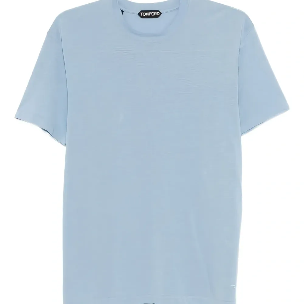 Футболка с круглым вырезом