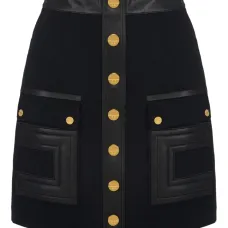Юбка мини с декоративными пуговицами Юбка мини с декоративными пуговицами