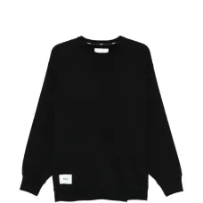 Свитшот с нашивкой-логотипом и круглым вырезом Свитшот с нашивкой-логотипом и круглым вырезом