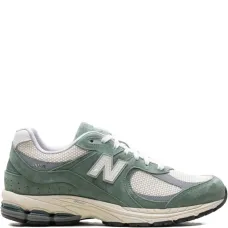 Замшевые кроссовки 2002R Замшевые кроссовки 2002R