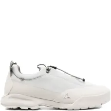 Кроссовки с логотипом из коллаборации с And Wander