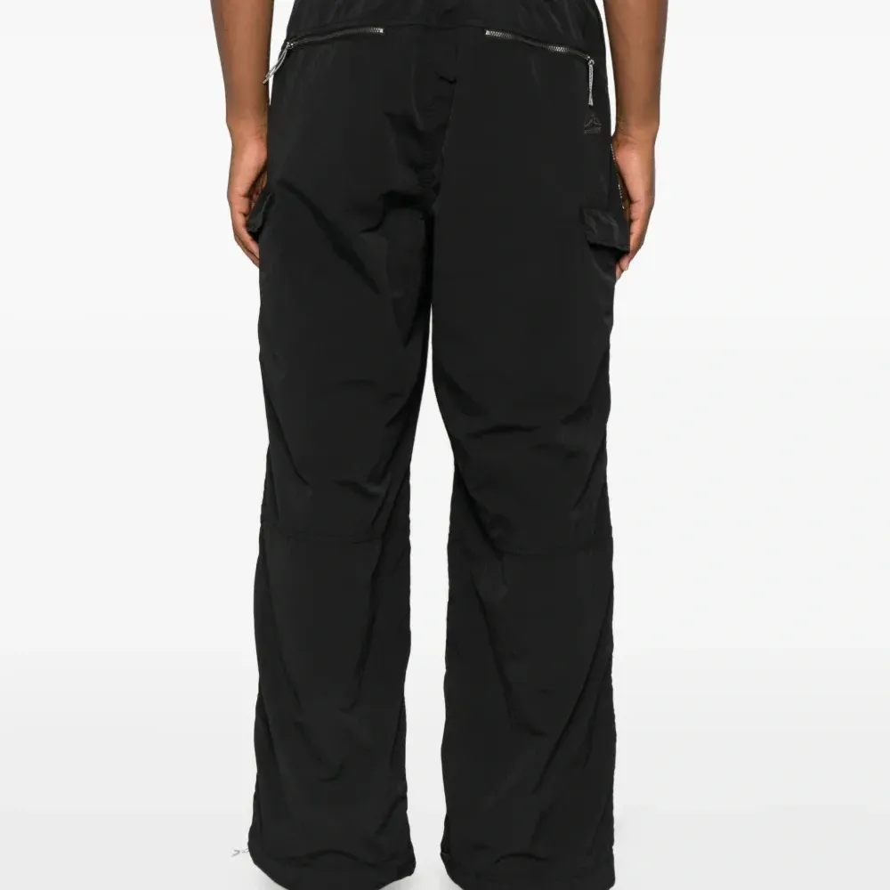 Брюки карго из коллаборации с And Wander