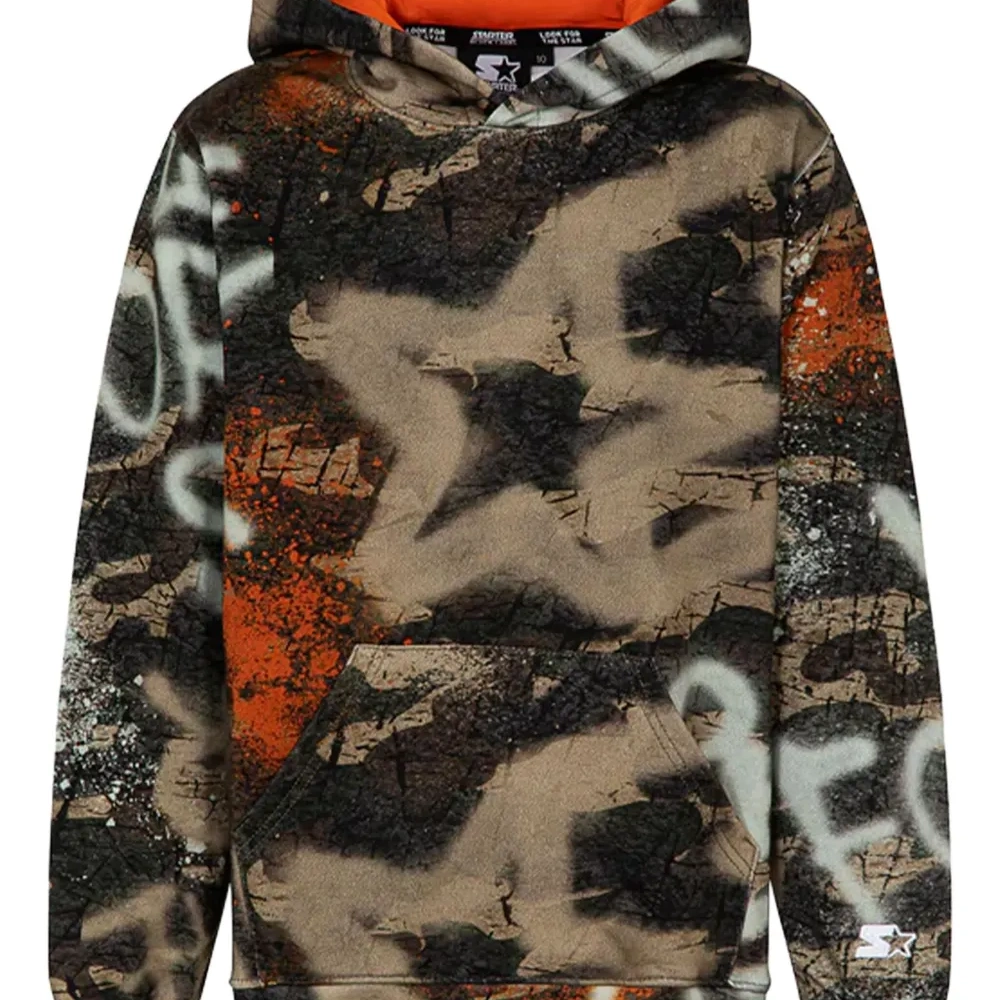 худи с камуфляжным принтом
