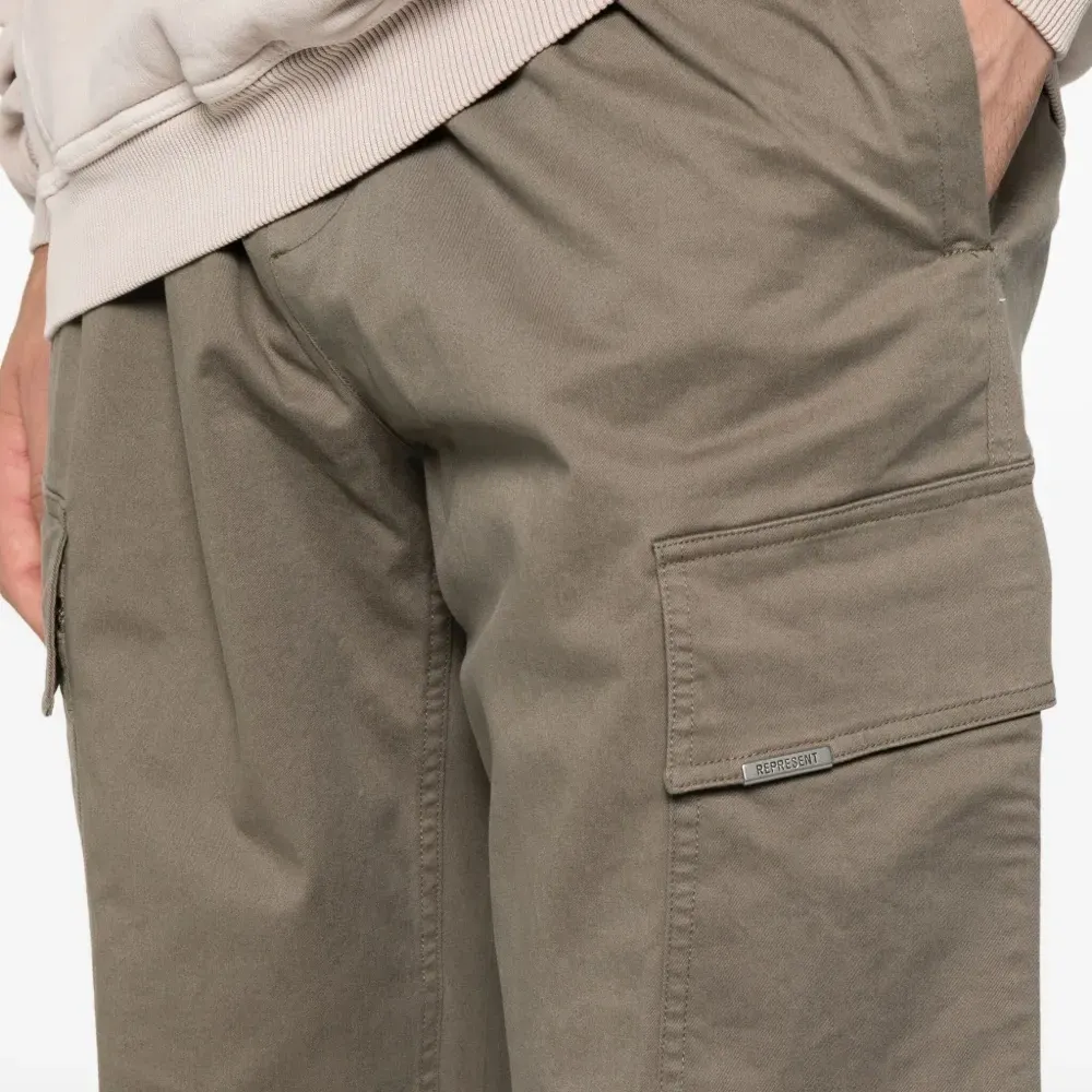 Брюки карго с манжетами