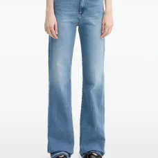 Прямые джинсы с пятью карманами