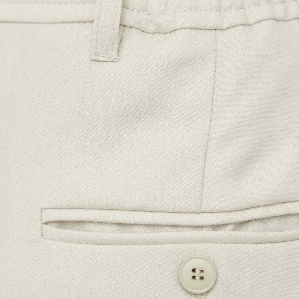 Брюки со складками Брюки со складками