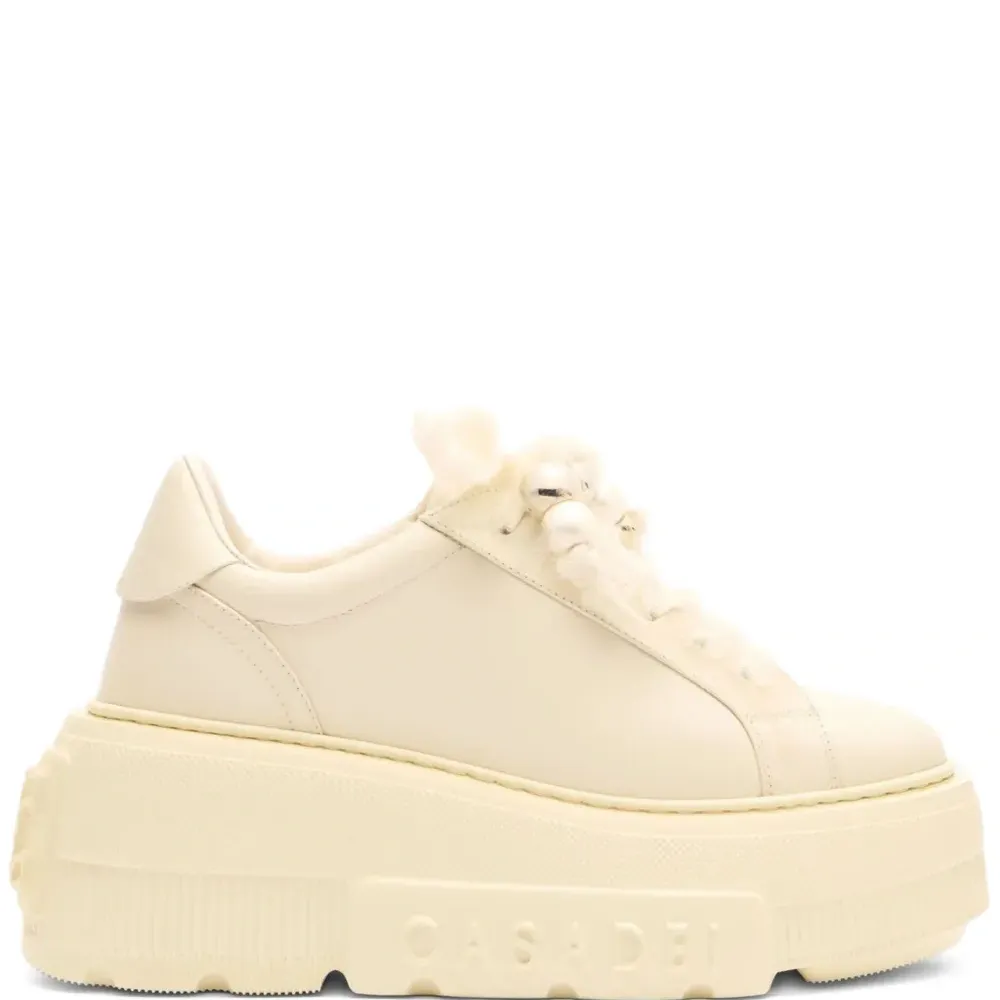 кроссовки Nexus