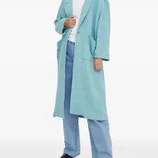 Однобортное пальто с накладными карманами