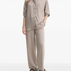 Рубашка в тонкую полоску