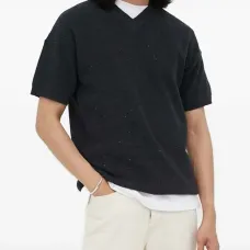 Свитер с V-образным вырезом