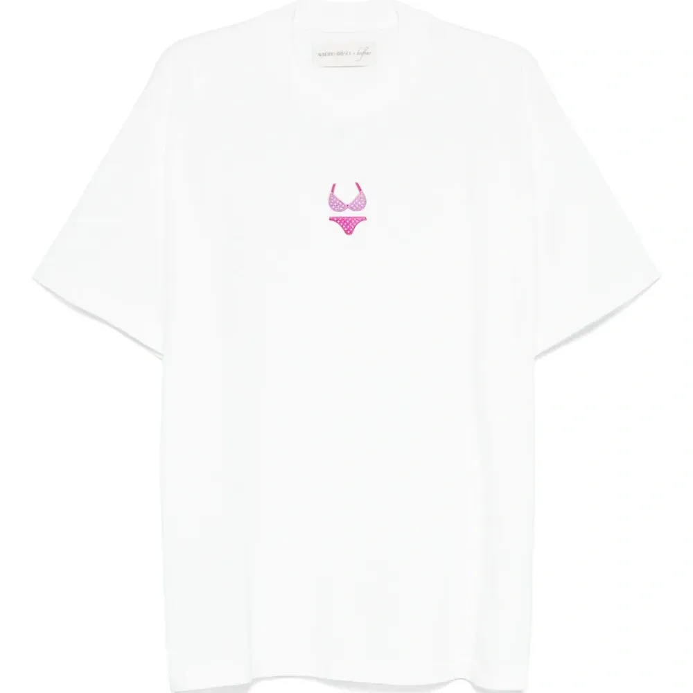 футболка с вышивкой