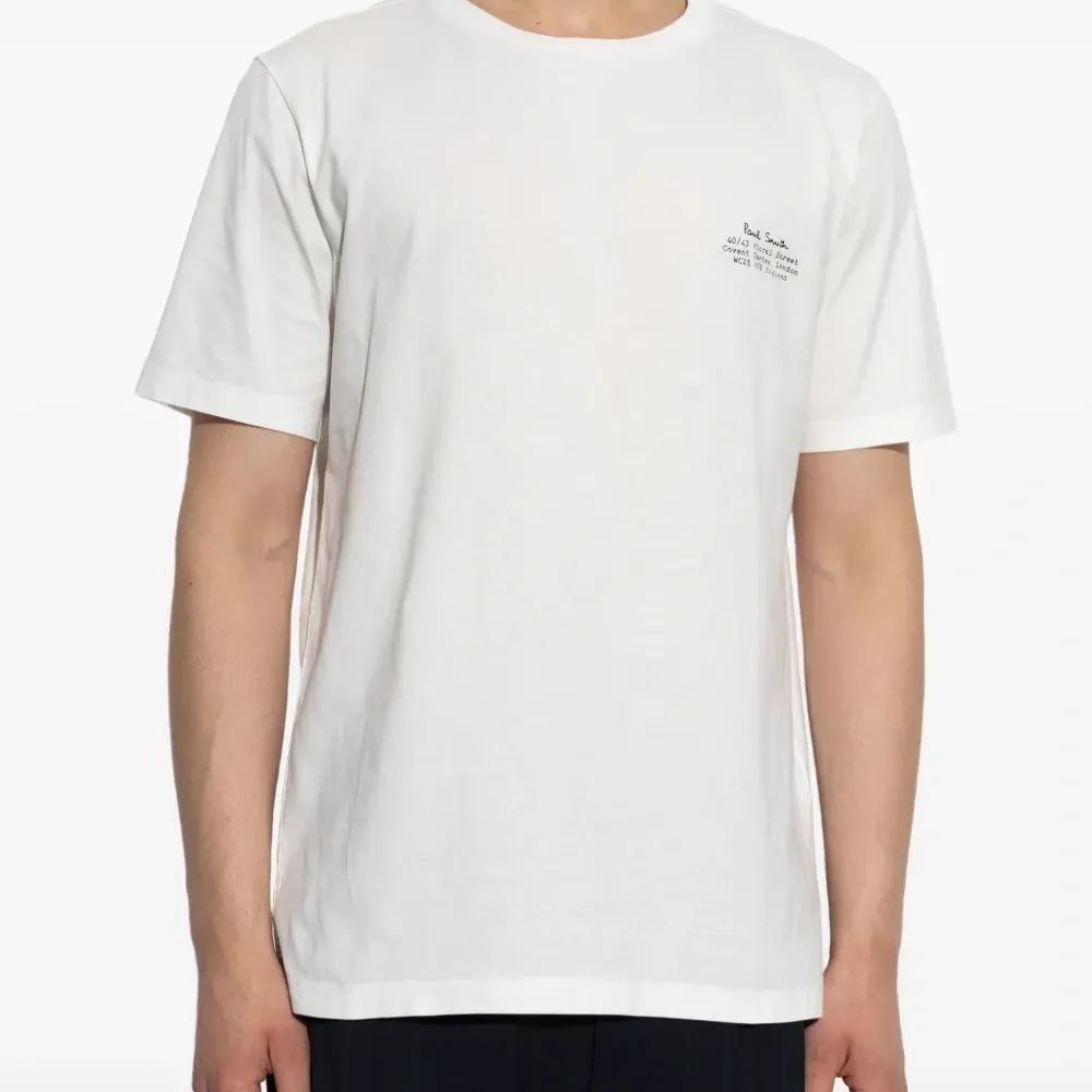 футболка с вышивкой футболка с вышивкой