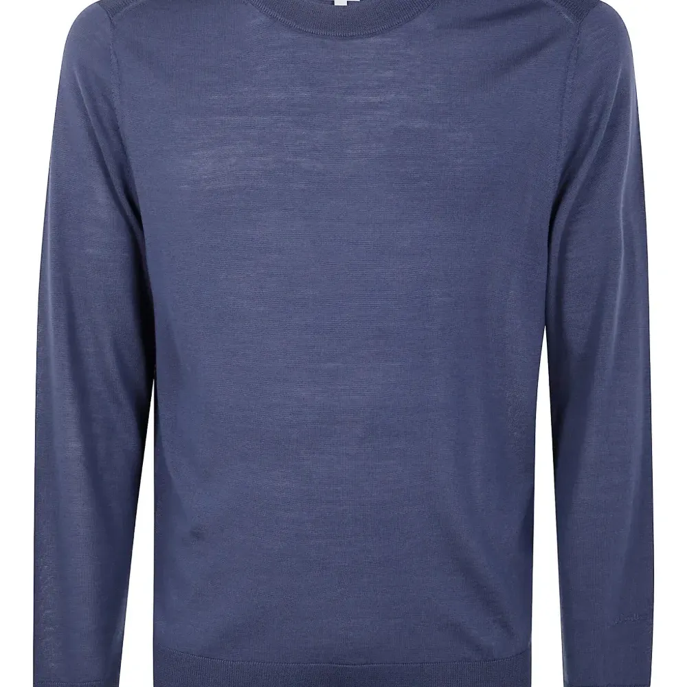 шерстяной свитер с круглым вырезом