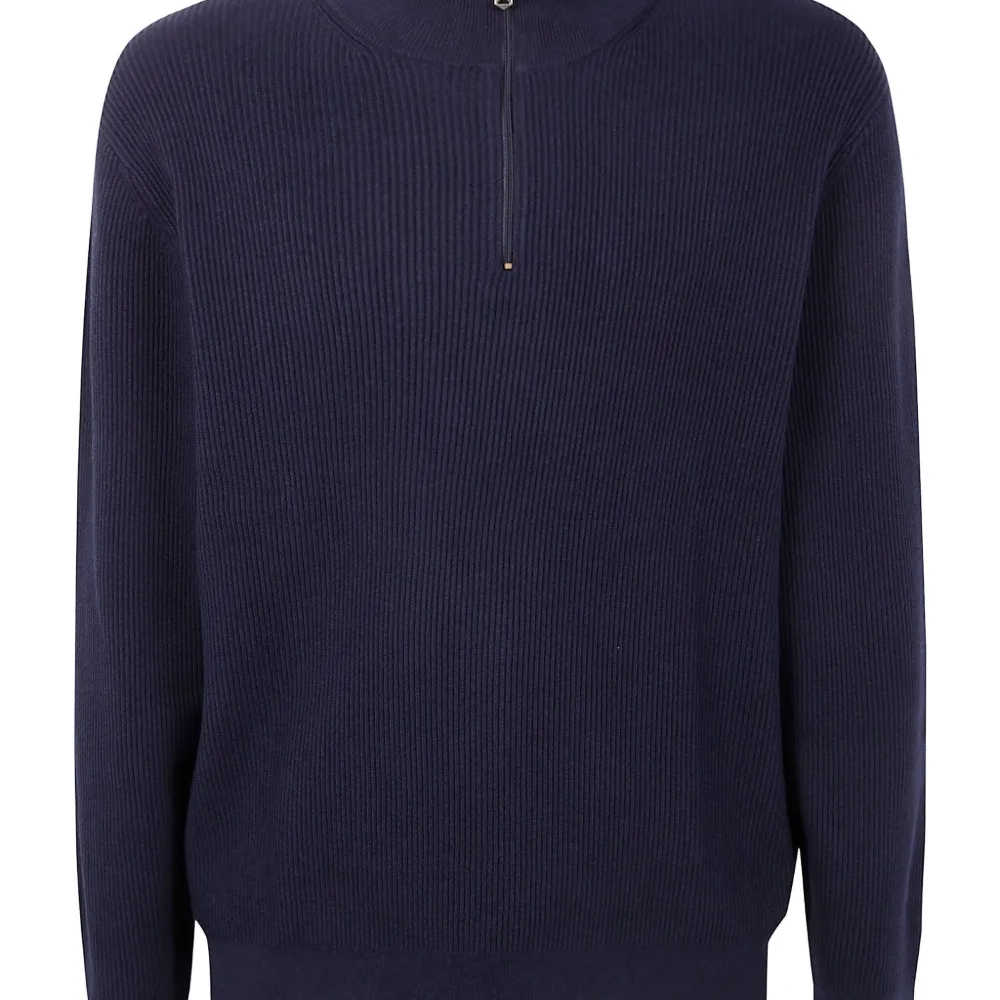 свитер в рубчик с воротником на молнии