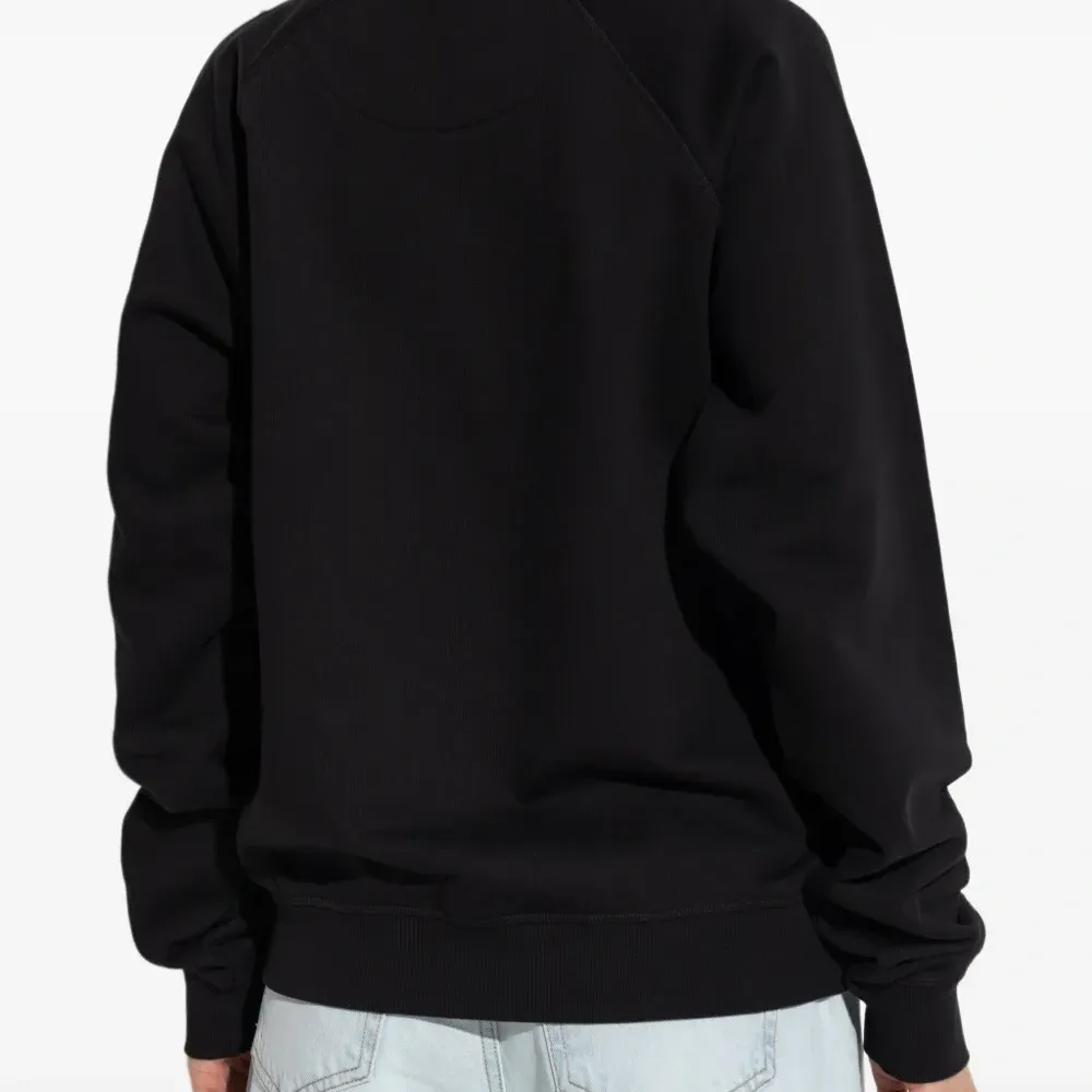 толстовка с вышивкой толстовка с вышивкой