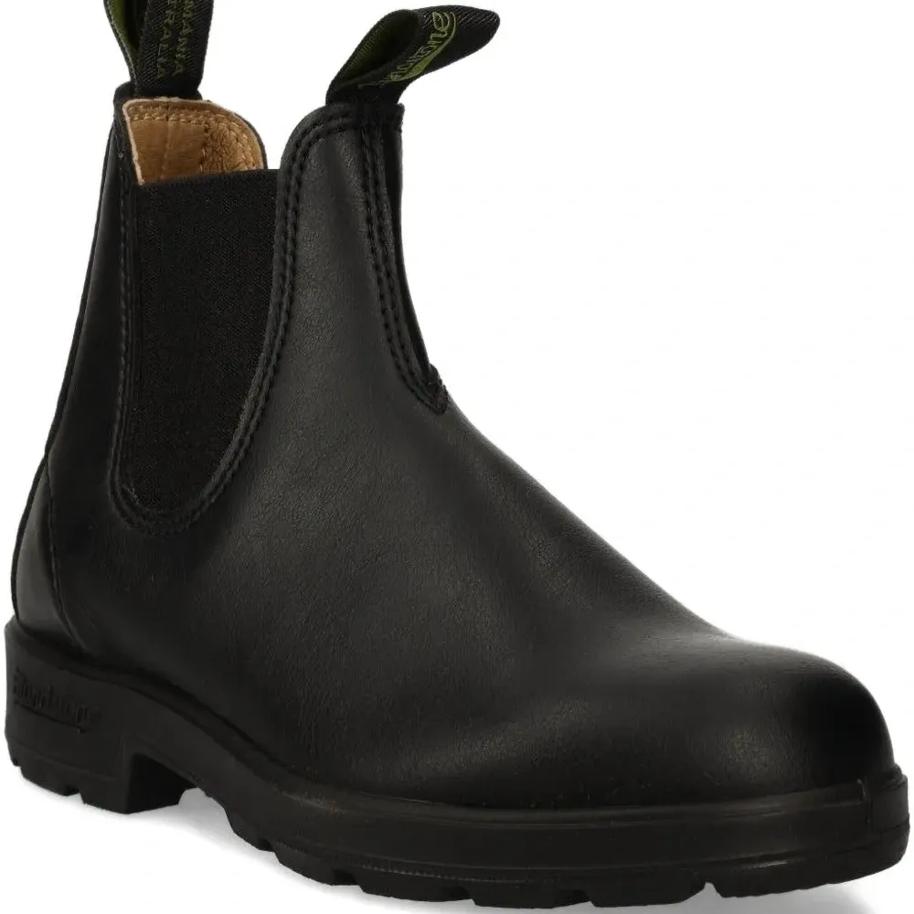 Ботинки с эластичными вставками