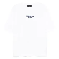 футболка с вышитым логотипом