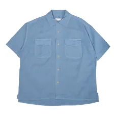 рубашка с короткими рукавами и карманом