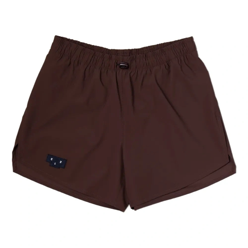 Спортивные шорты с эластичным поясом