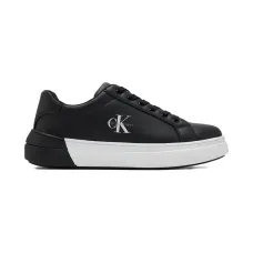 Кроссовки с логотипом