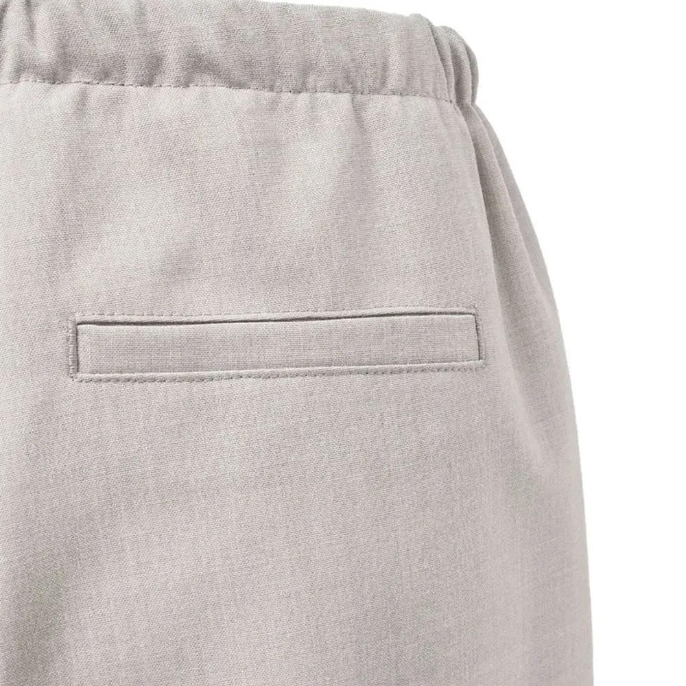 брюки с эластичным поясом