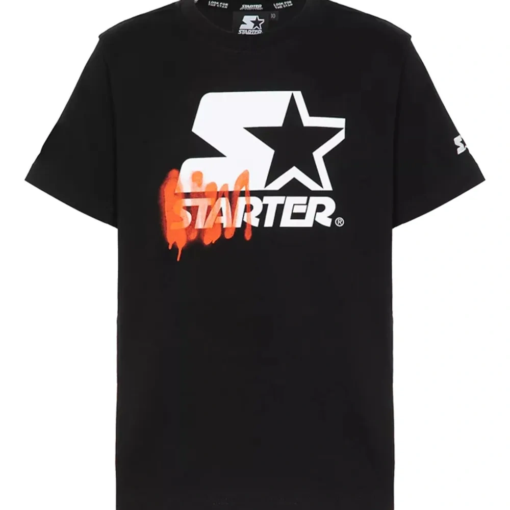 Футболка с круглым вырезом и принтом