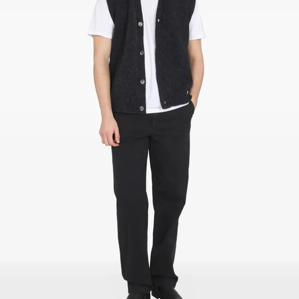 Брюки с карманами