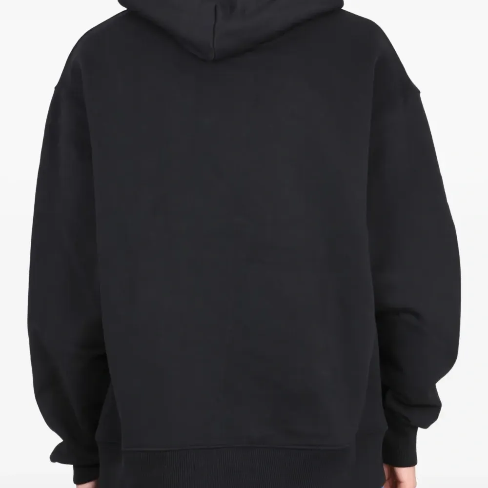 Худи с вышивкой