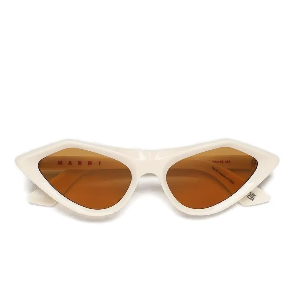 Солнцезащитные очки Tikbarri в оправе 'кошачий глаз'