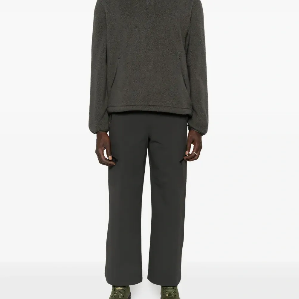 Худи на молнии до половины