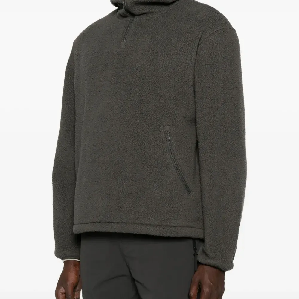 Худи на молнии до половины