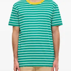 полосатая футболка с круглым вырезом