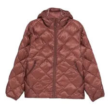 Стёганая куртка с капюшоном Стёганая куртка с капюшоном