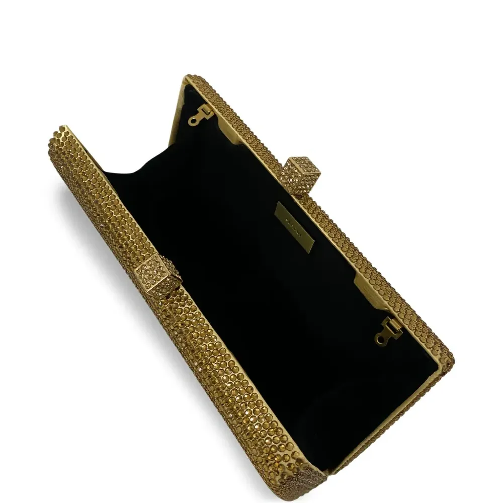 Клатч с кристаллами