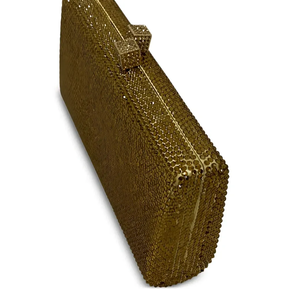 Клатч с кристаллами