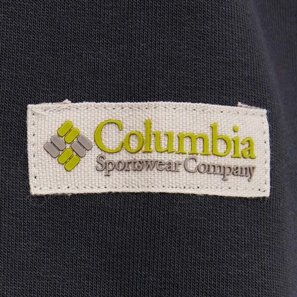 Толстовка с нашивкой-логотипом