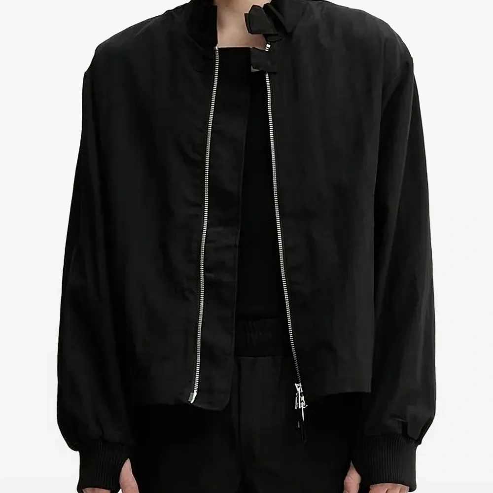 Бомбер на молнии