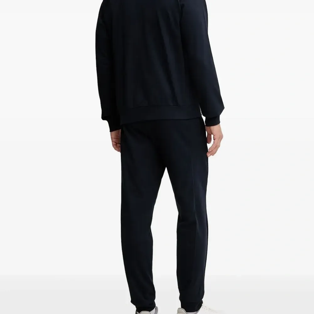 Спортивная куртка на молнии с логотипом