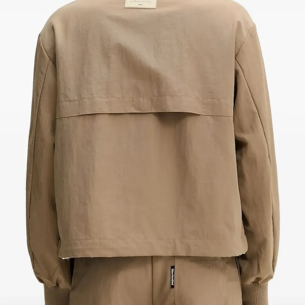 Куртка на молнии с манжетами в рубчик Куртка на молнии с манжетами в рубчик