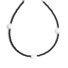 Браслет с жемчужными бусинами