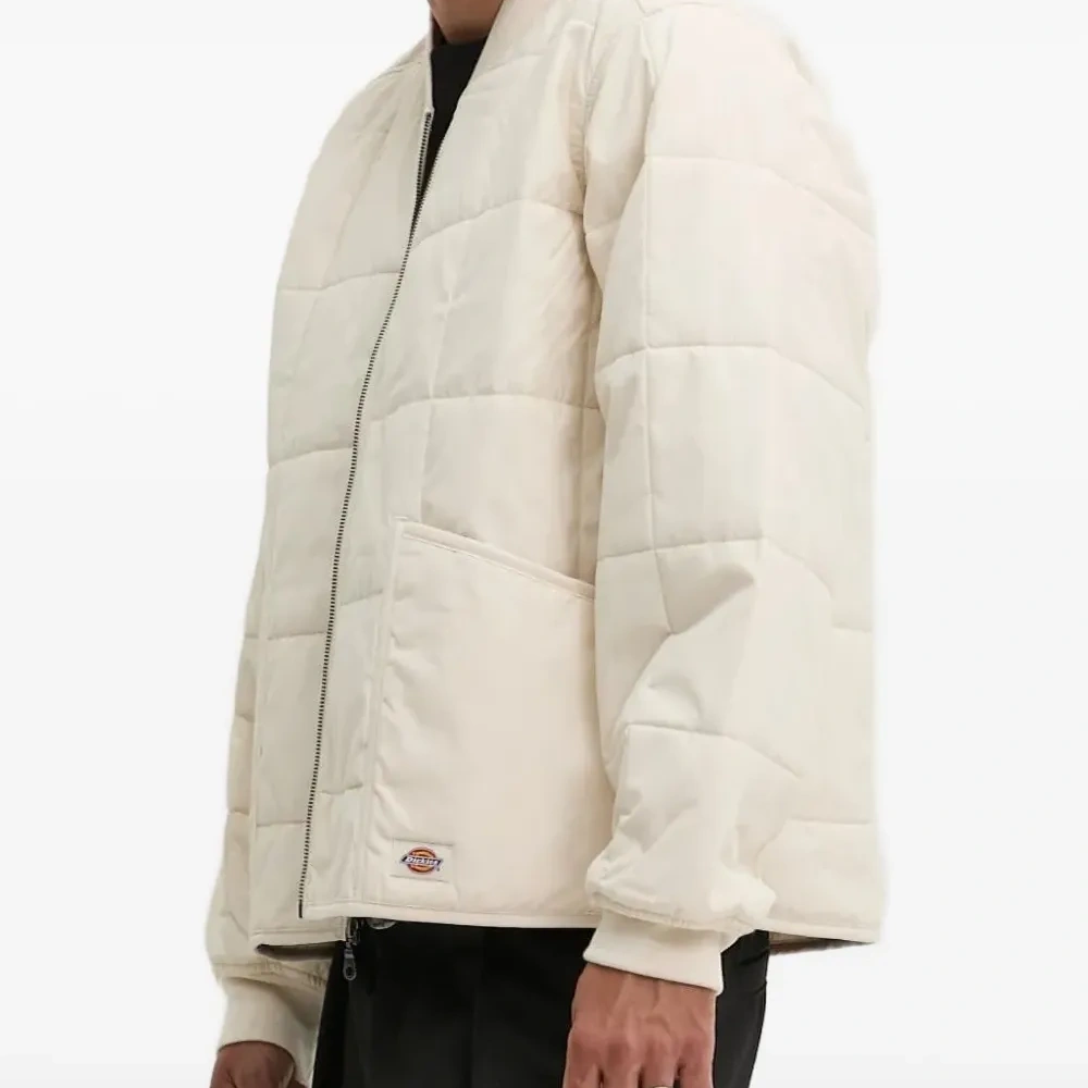 Стеганый бомбер Scobey