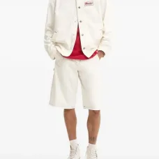 Куртка с контрастной строчкой и логотипом