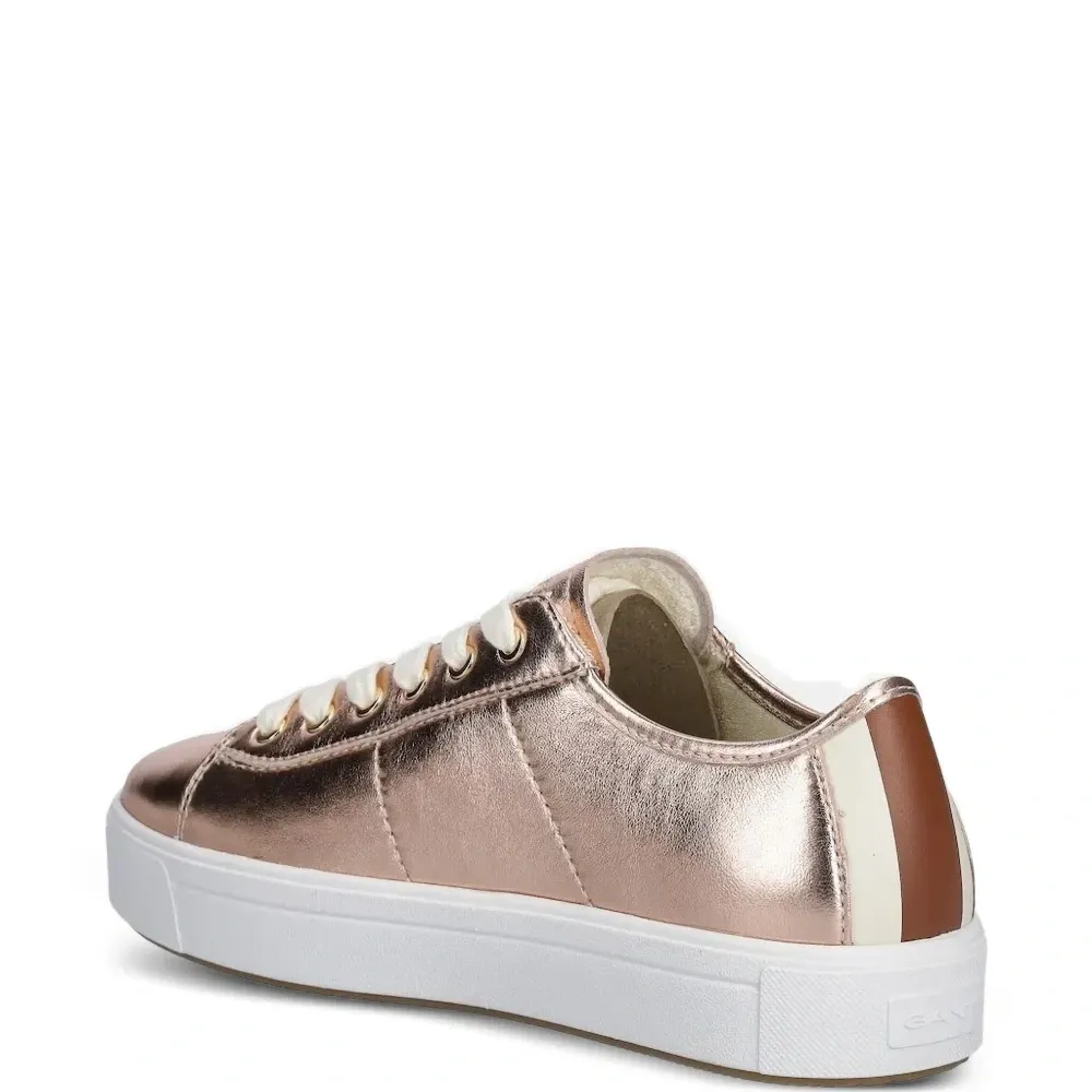 Кроссовки с эффектом металлик